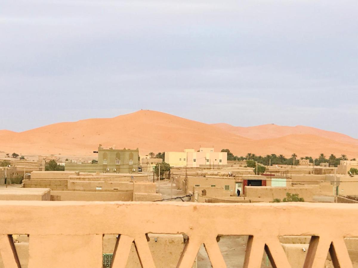 Riad Moha 메르주가 외부 사진