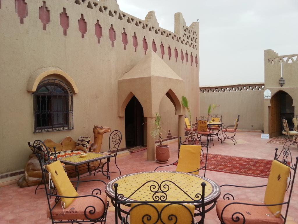 Riad Moha 메르주가 외부 사진