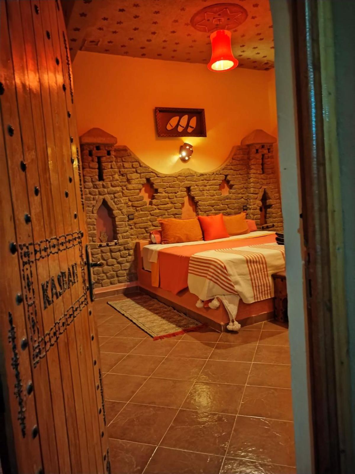 Riad Moha 메르주가 외부 사진