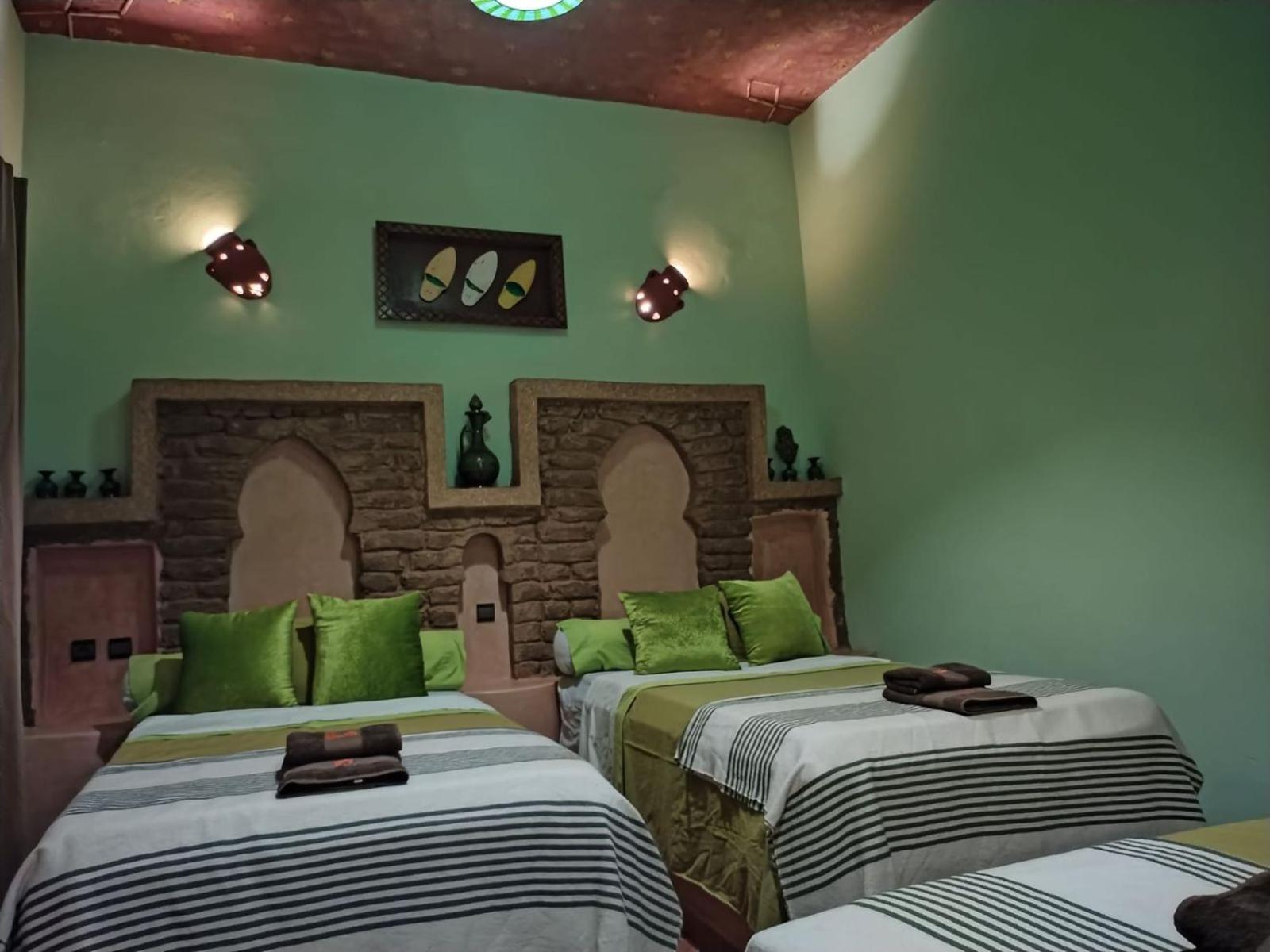 Riad Moha 메르주가 외부 사진