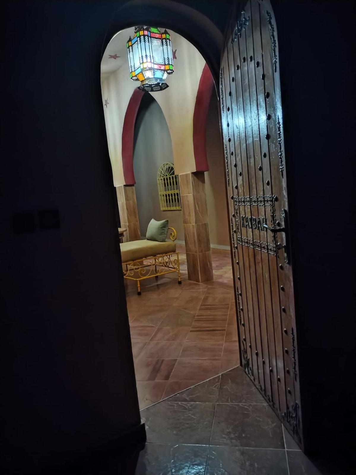 Riad Moha 메르주가 외부 사진