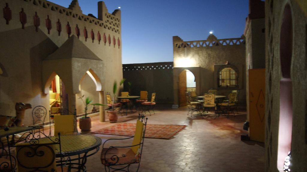 Riad Moha 메르주가 외부 사진